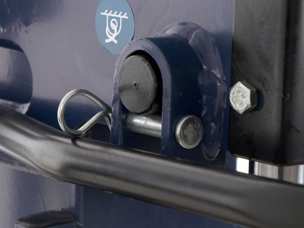 bullmach-bm-ls-e-11v-fendeuse-bois-lectrique-verticale-230v-caractristiques-principales--32801_4_1643817590_IMG_61faaa76ea97e