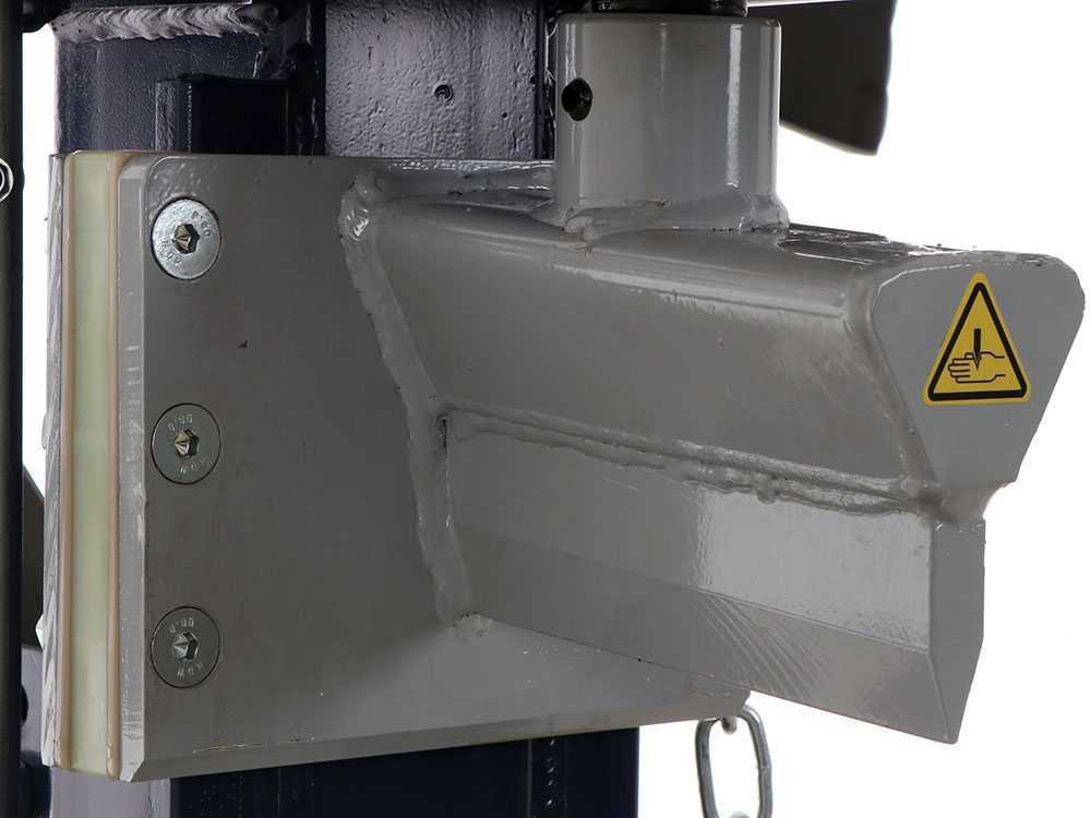 bullmach-bm-ls-pto-22-v-fendeuse-bois-sur-tracteur-verticale-caractristiques-principales--33056_2_1644928704_IMG_620b9ec048ab0